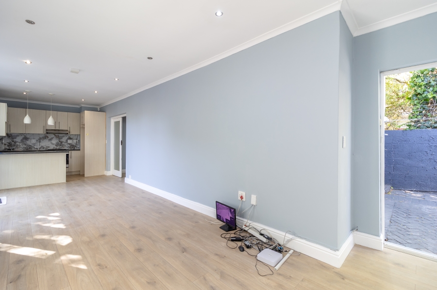 To Let 2 Bedroom Property for Rent in Claremont Western Cape